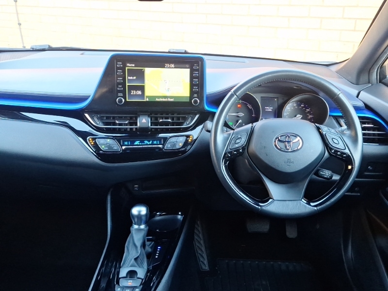 Used Toyota C-HR 2020 for sale - 77329752: Photo 2
