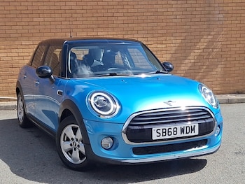 Used MINI Hatch 2018 for sale - 78884791: Photo