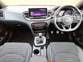 Used Kia Ceed 2022 for sale - 76763861: Photo