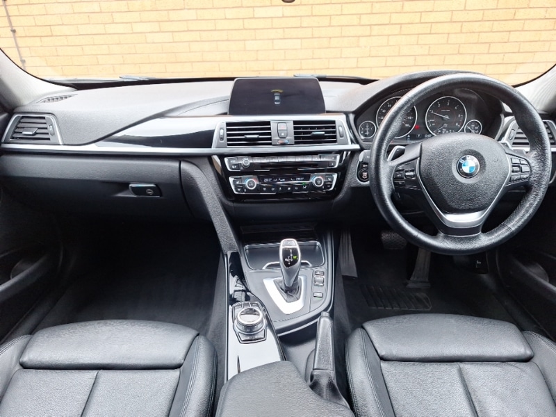 Used BMW 3 Series 2018 for sale - 78033183: Photo 2