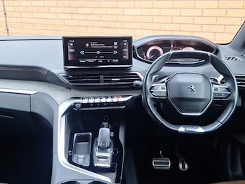 Used Peugeot 5008 2022 for sale - 76427339: Photo