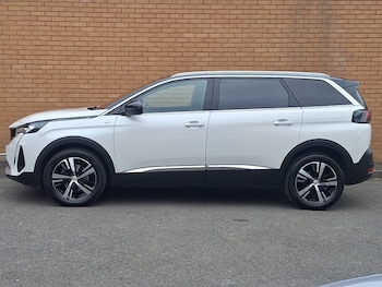 Used Peugeot 5008 2022 for sale - 76427339: Photo