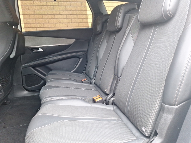 Used Peugeot 5008 2022 for sale - 76427339: Photo 6