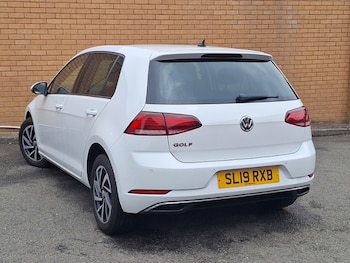 Used Volkswagen Golf 2019 for sale - 78861038: Photo