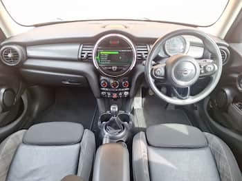 Used MINI Hatch 2018 for sale - 79597968: Photo
