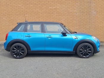 Used MINI Hatch 2018 for sale - 79597968: Photo