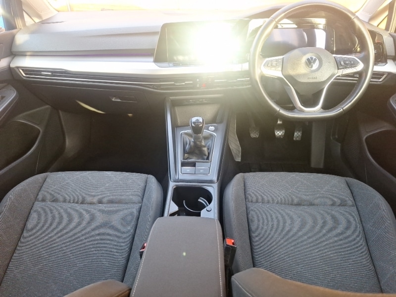 Used Volkswagen Golf 2021 for sale - 77126372: Photo 2