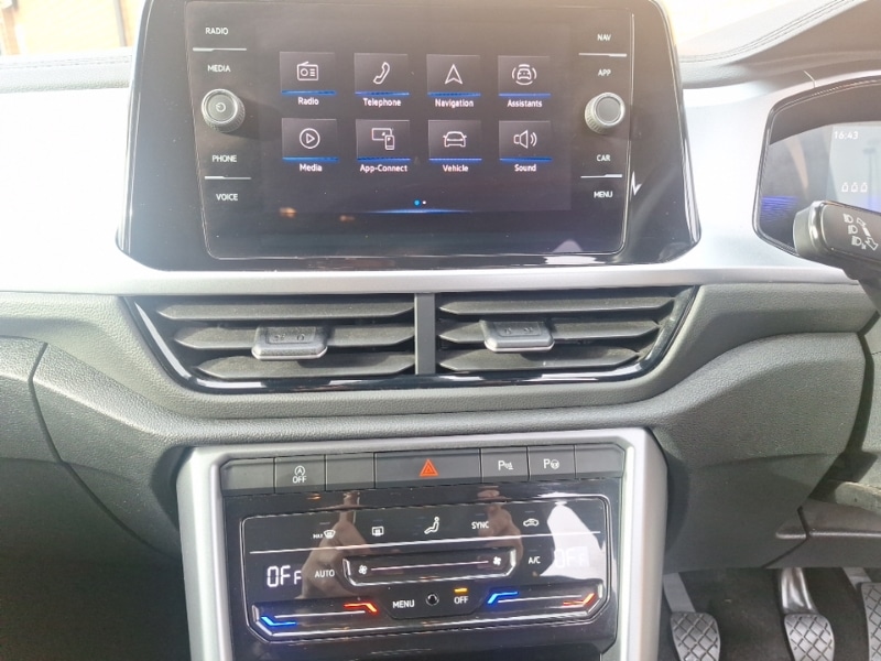 Used Volkswagen T-Roc 2022 for sale - 76199068: Photo 10