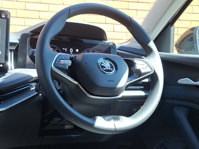 Used Skoda Superb 2024 for sale - 76537175: Photo 10