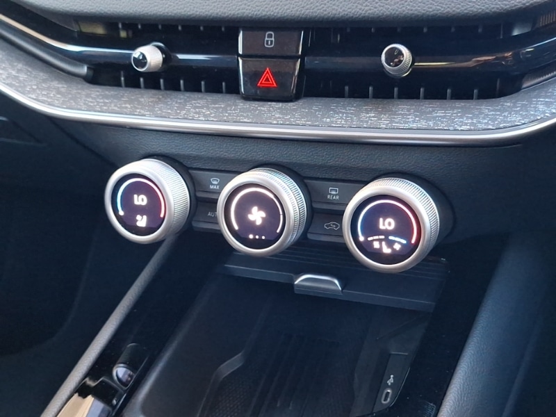 Used Skoda Superb 2024 for sale - 76537175: Photo 19