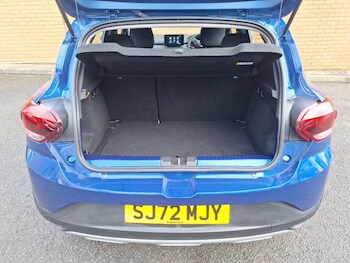 Used Dacia Sandero Stepway 2022 for sale - 77366106: Photo