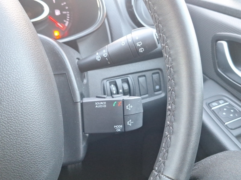 Used Renault Clio 2019 for sale - 76779527: Photo 16