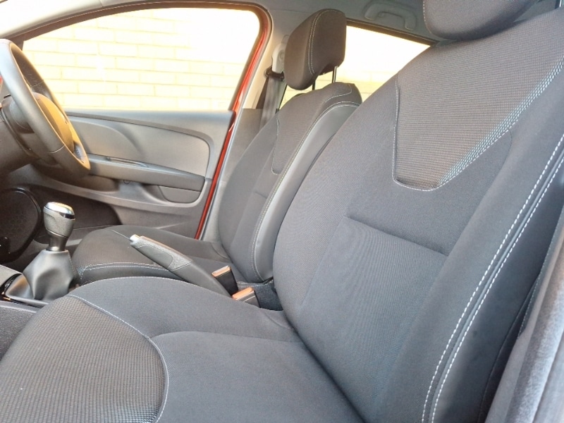 Used Renault Clio 2019 for sale - 76779527: Photo 5