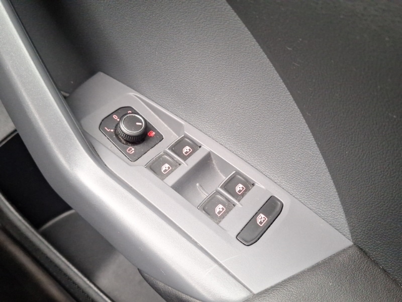 Used Volkswagen T-Cross 2021 for sale - 77418951: Photo 12