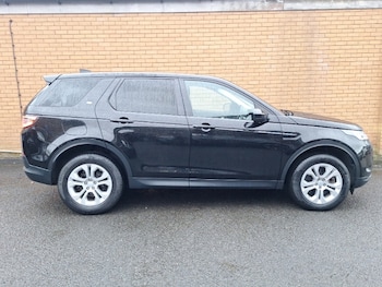 Used Land Rover Discovery Sport 2020 for sale - 77338228: Photo