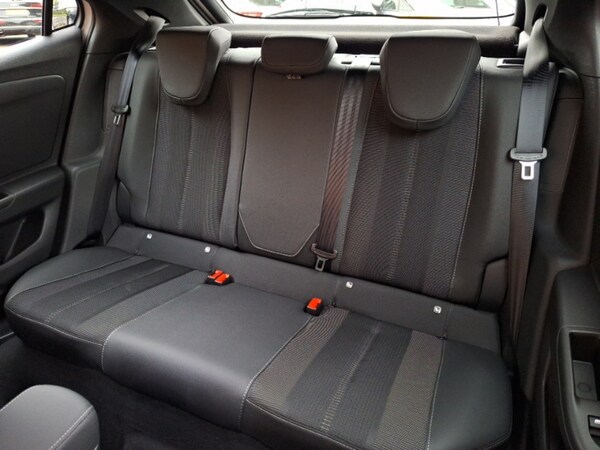 Used Vauxhall Mokka 2025 for sale - 76191627: Photo 6