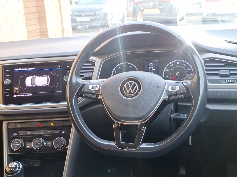 Used Volkswagen T-Roc 2020 for sale - 76506869: Photo 11