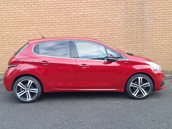 Used Peugeot 208 2019 for sale - 77357964: Photo