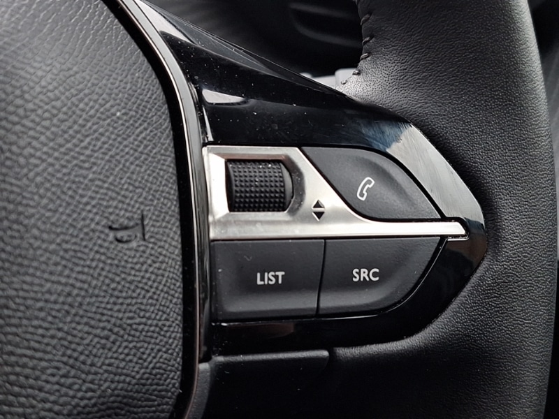 Used Peugeot 208 2023 for sale - 77922479: Photo 15