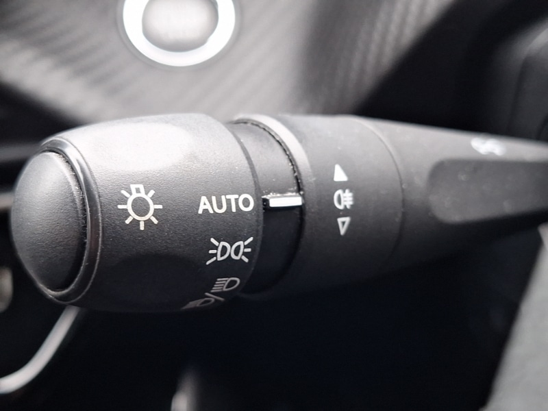 Used Peugeot 208 2023 for sale - 77922479: Photo 16