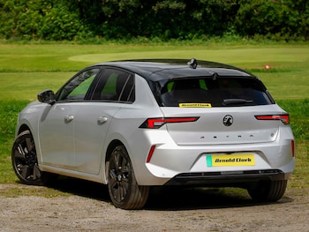 Used Vauxhall Astra 2025 for sale - 76455924: Photo