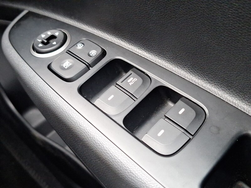 Used Hyundai i10 2019 for sale - 77517834: Photo 12