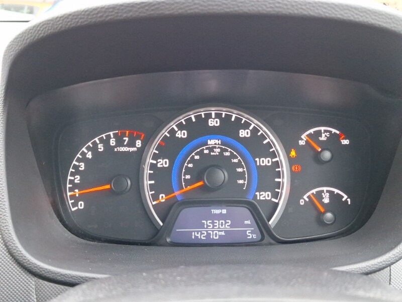 Used Hyundai i10 2019 for sale - 77517834: Photo 16