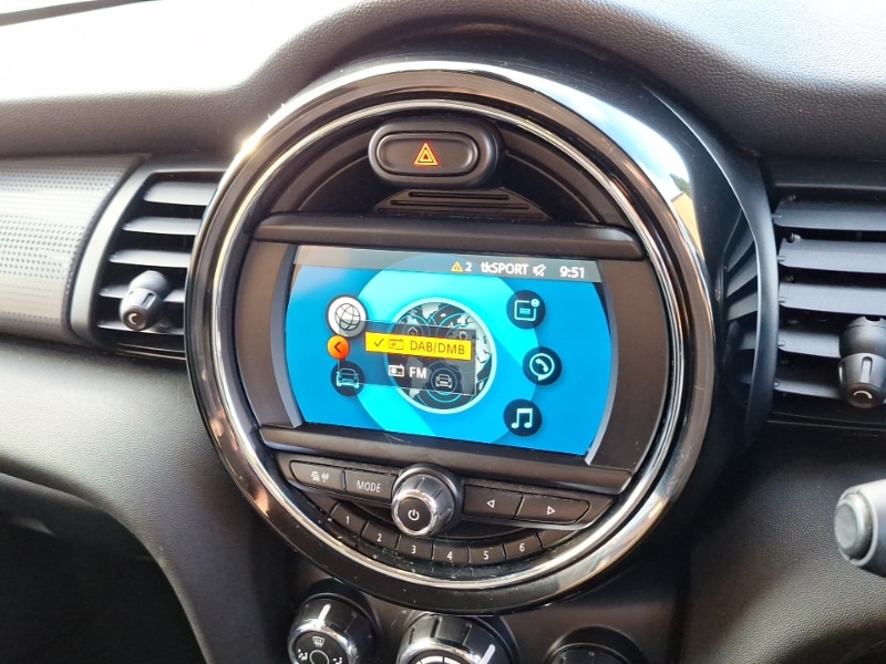 Used MINI Hatch 2018 for sale - 77660881: Photo 12