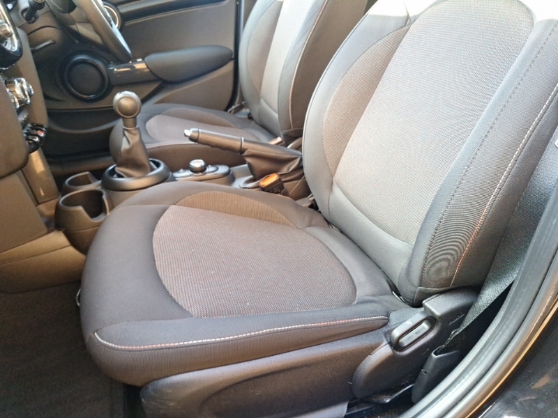 Used MINI Hatch 2018 for sale - 77660881: Photo 5