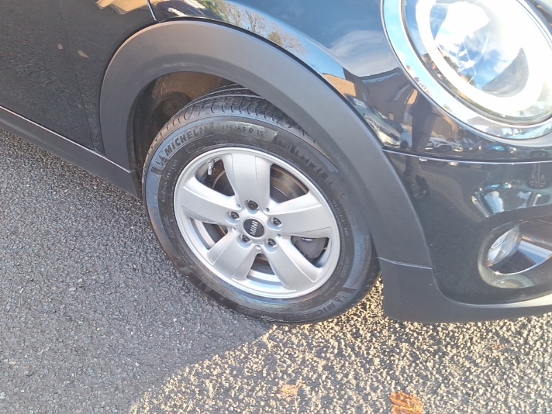 Used MINI Hatch 2018 for sale - 77660881: Photo 9