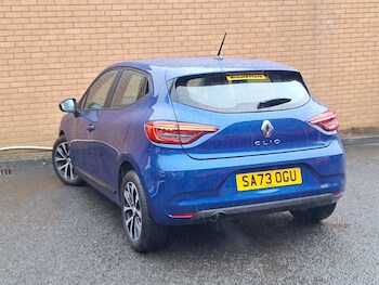 Used Renault Clio 2023 for sale - 78945584: Photo