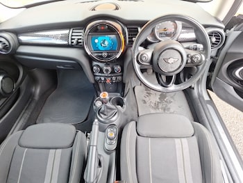 Used MINI Hatch 2018 for sale - 78841865: Photo