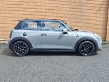 Used MINI Hatch 2018 for sale - 78841865: Photo