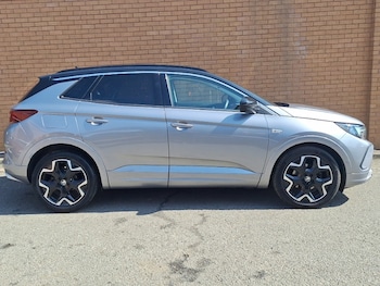Used Vauxhall Grandland 2023 for sale - 79263504: Photo