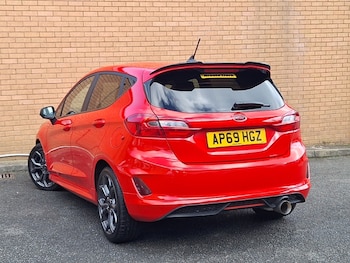 Used Ford Fiesta 2020 for sale - 76435200: Photo