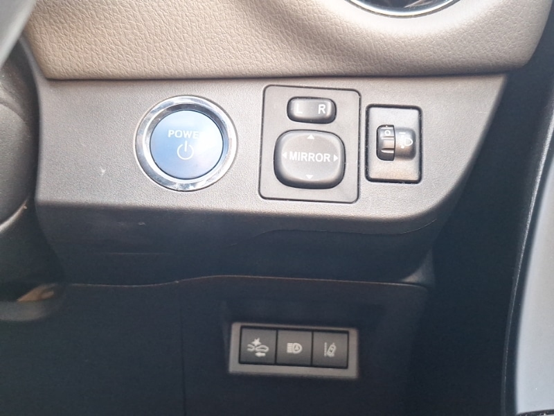 Used Toyota Yaris 2019 for sale - 76628715: Photo 17