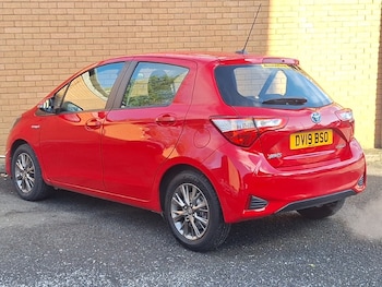 Used Toyota Yaris 2019 for sale - 76628715: Photo