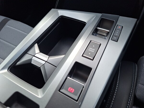 Used Vauxhall Grandland 2025 for sale - 75691739: Photo 15
