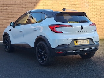 Used Renault Captur 2023 for sale - 76779514: Photo