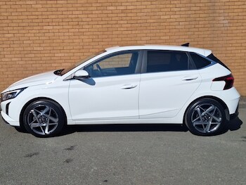 Used Hyundai i20 2024 for sale - 79360973: Photo
