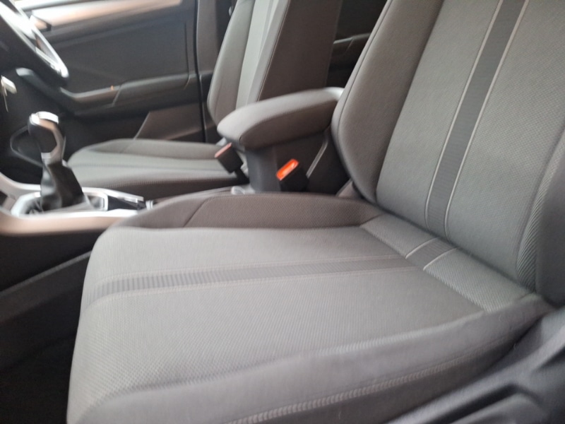 Used Volkswagen T-Roc 2022 for sale - 76335820: Photo 5