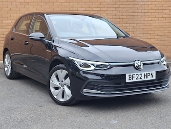 Volkswagen - Golf