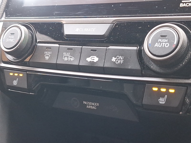 Used Honda Civic 2019 for sale - 76860350: Photo 17