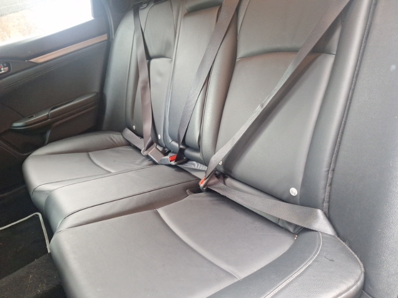 Used Honda Civic 2019 for sale - 76860350: Photo 6