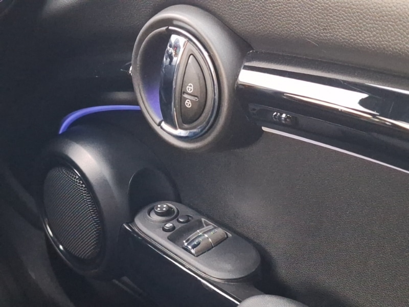 Used MINI Cooper 2023 for sale - 76983084: Photo 17