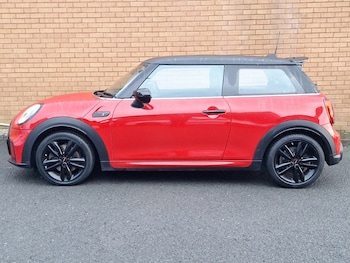 Used MINI Cooper 2023 for sale - 76983084: Photo