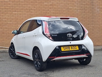 Used Toyota AYGO 2018 for sale - 75695609: Photo