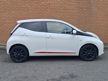 Used Toyota AYGO 2018 for sale - 75695609: Photo
