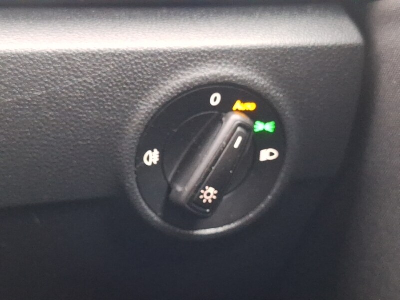 Used Volkswagen T-Roc 2022 for sale - 76543365: Photo 17