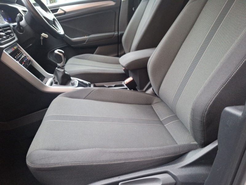 Used Volkswagen T-Roc 2022 for sale - 76543365: Photo 5